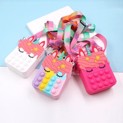 China Funny Educational Toy Unicorn Stress Relief Popit Fidget Unicorn Pop Fidget Purse Educational Shoulder Bag for Kids for sale