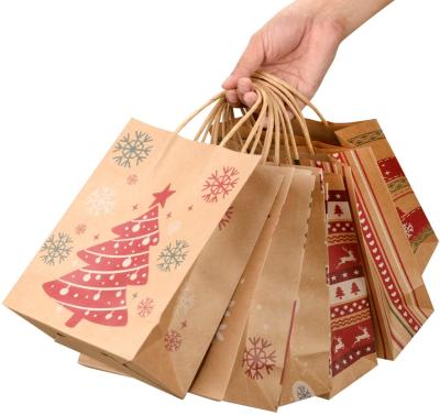 China Recyclable Chinese Manufacturers Produce Environmental Friendly Paper Bags Kraft Colored Christmas Paper Bags for sale