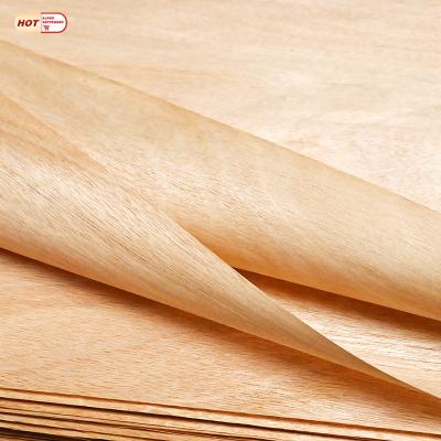 China Smooth Okoume Veneer Gabon Okoume 0.3Mm Gabon Wood Veneer for sale