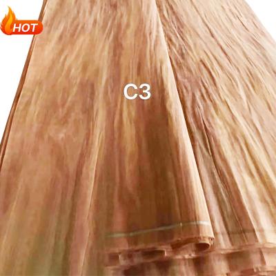 China Soft Decorative Natural Slice Cut Keruing / Gurjun Face Wood Veneer for sale