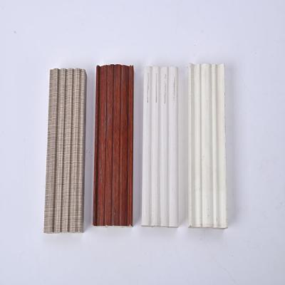 China 2200Mm Scandinavian Custom Molding White Decorative Primed Wooden Door Casing Molding Wood For Wall Decoration for sale