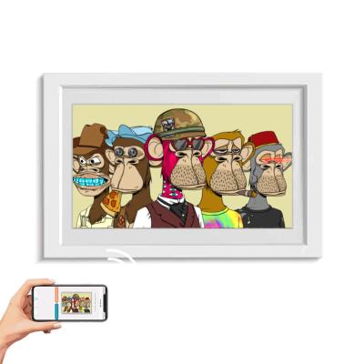 China Wholesale Custom Wifi 32 Inch NFT LCD 4K Large Size Picture Show WIFI APP Android Digital Wooden Photo Frame for sale