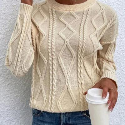 China Anti-pilling Cable Knit Round Neck Sweater Knitted Sweater Pullover Women's Sweaters for sale