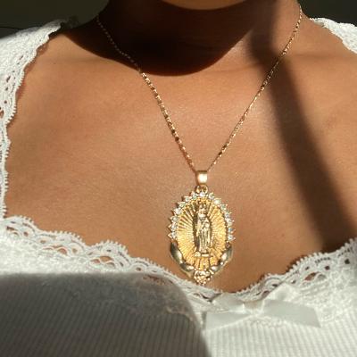 China Environmentally Friendly Virgin Mary Pendant Necklace Gold Women Christian Religion Necklace Jewelry Rhinestone for sale