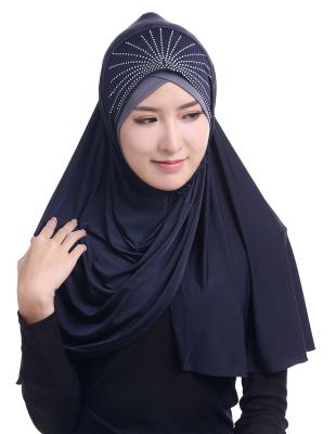 China Daily Life Ice Silk Hijab Fashion With Large Size Diamond Scarf Dutch Canvas Women Diamond Hijab Scarfs For Muslim for sale