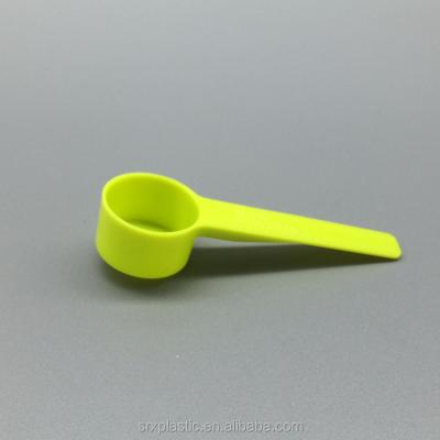 China Sustainable Custom Plastic Teaspoon 5ml Spoon 2.5 Gram Milk Powder Plastic Spoon Scoop for sale