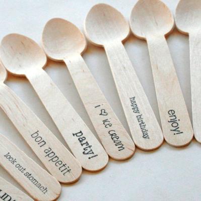 China Disposable Birch Stocked Wooden Spoon/Wooden Cupcake Ice Cream Wooden Scoop/Custom Print Wooden Scoop for sale