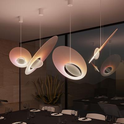 China Unique Design/High Quality OEM ODM Modern Decorative Acrylic High Long Pendant Ceiling Lamp Custom Hotel Indoor LED Chandelier Light zu verkaufen