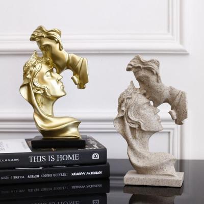 China Nordic Abstract Europe Couples Face Statue Kiss Sculpture For Wedding Gift Office Cabinet Home Decoration for sale