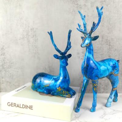 China Nordic Home Figurines Art Sculpture Resin Deer Europe Decor Office Reindeer Statues Assesories for sale