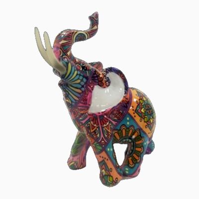 China Modern Home Africa Decor Elephant Statues Sculpture Resin Thailand Elephant Figurines for sale