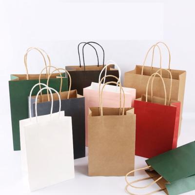 中国 Customized Disposable Shopping Kraft Paper Disposable Paper Bag With Logo Printing Wholesale Price Custom Paper Bag 販売のため