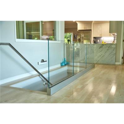 China Modern Aluminum Glass Balcony Railings U Channel Decking Frameless Tempered Glass Balustrade for sale