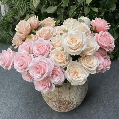 China Natual Touch & eco-friendly & wholesale Ted Bakerlayered Bouquet Silk Bride of fashional Wedding Artificial Flower Bouquet Bridal Bouquets for sale