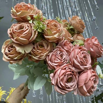 China Silk Rose Backdrop Flowers Rose Bouquets Flower Rose Artificial Fabric Wedding Decoration Bouquet for sale