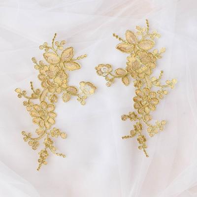 China Handmade tying handmade diy material embroidery lace patch wedding veil elegant shoes lace up applique patch for sale