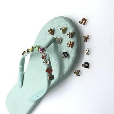 China Factory Direct Sale Custom Charm Decorative Color.high Quality.washable.eco-friendly.colorful Lace Buckles Enamel Metal Alphabet Shoe Stud for sale