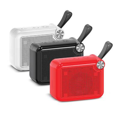 China Portable Outdoor TF Card Mini Portable Outdoor Audio Card Mini Speaker Subwoofer Karaoke Music Ball Mp3 Radio BT AirPlay Mobile Wireless Speaker for sale