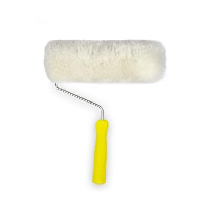 China Plastic Paint Bottle With Wool Roller For Painting Real Sheepskin Wool for sale