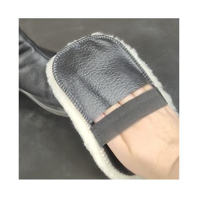 China Leather Wash Mitt Shoe Shine Glove Sheep Fur Real Leather Wash Glove for sale