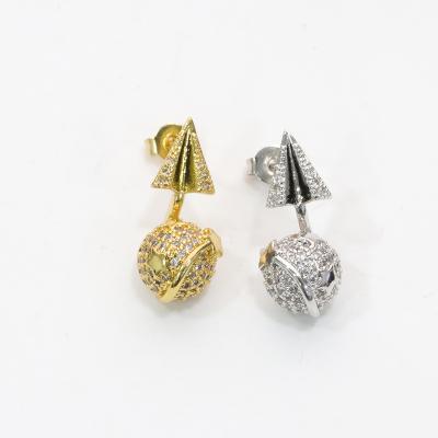 China 2021 New Fashionable CZ Gold Plated Micro Pave Ball With Arrow Stud Earrings For Woman for sale