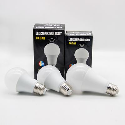 China Unborn Residential Dusk LED Bulb Auto On Off Cool White Radar Detector LED Bulb 5W 7W 9W 12W 6500K for sale