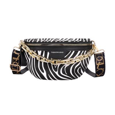 China Cross 2021 - High Quality Statistical Institute Style Body Chest Fanny Pack Leopard Plush Waist Bag Fashion Waist Bag For Women Ladies for sale