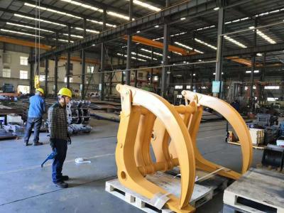 China Caterpillar wheel loader attachment log grapple wood clamp for volvo wheel loaders for sale