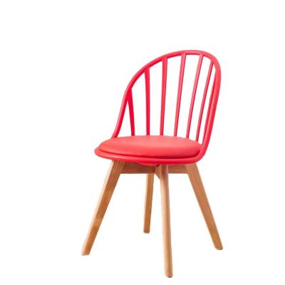 China New Design Foldable Home Furniture Plastic Cheap Contemporary Nordic Wooden Seat Legs Dining Plastic Chairs for sale