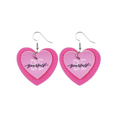 China 2021 Valentine's Day Hot Sale CLASSIC Heart Shaped Faux Leather Earrings Layered Plaid Glitter Lovers Earrings Valentine Gifts for sale