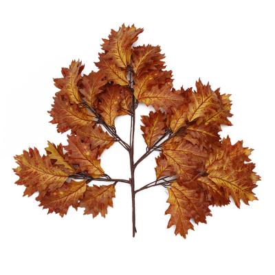 China Decorate High Quality Mixcolor Oak Leaves Artificial Leaves Decorate Wedding House YD06612 for sale