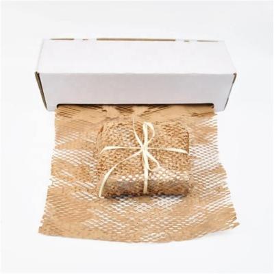 China Recycled Paper Wrap Materials Recyclable Compostable Safe Safe Healthy Honeycomb Roll for sale