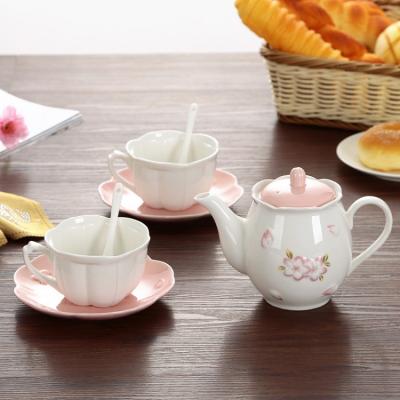 China Viable Nordic Suit Teapot Afternoon Tea Mugs Cups And Coffee And Saucers Gift Ceramic Tea Sets for sale