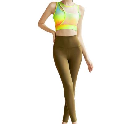 China Custom Made Recycled Frontier Gathering Vest Fluorescent Crop Wear HOSTARON Butt Lift Yoga Fitness Set for sale