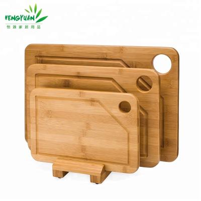 China 2018 Sustainable 3 Piece Luxury Bamboo Cutting Board Set With Stand for sale