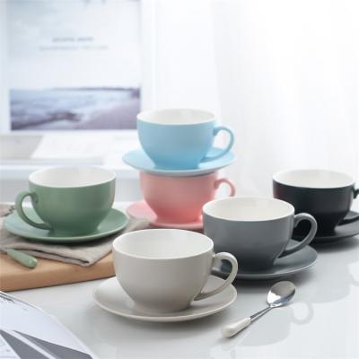 China European Color Glazed Custom Color 230ml Ceramic Cup And Saucer Viable For Restaurant for sale