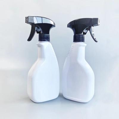 China 500ml Pet Cosmetic Spray Plastic Bottle With Trigger Sprayer for sale