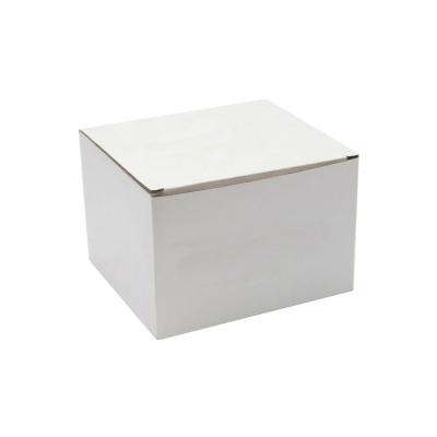 China 2020 New Design Large Recyclable Recyclable White Gift Printed Cardboard Packaging Box Logo Corrugated Shipping Delivery Boxes for sale