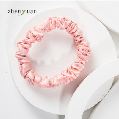 China Fashion 1cm Mulberry Silk Natural Mulberry Silk 100% Silk Hair Scrunchies Scrunchy Hair With Gift Box Design for sale