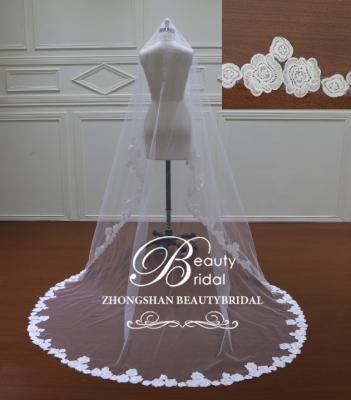 China Lace Edge Flower Wedding Veil for sale