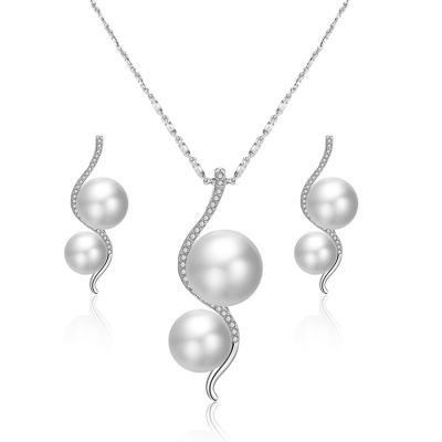 China Trendy Fashion Jewelry Sets Rhinestone Simulation Simulated Pearl Pendants And Necklaces Jewelry 2 PC Set For Women Christmas Gift for sale