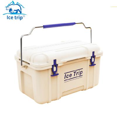 China Waterproof Camping Ice Cooler 25L Cooler Outdoor Portable Beer Can Cooler Plastic Insulated Drinking Box for sale