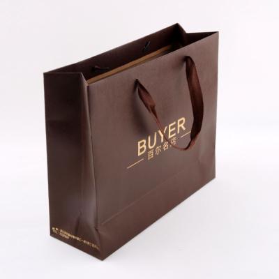 China Large 20X20x20 Recyclable Paper Gift Bags Custom Black Shopping Bag Guangzhou Paper Gift Bag for sale