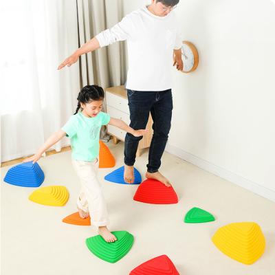 China Eco-friengly Winning Plastic Triangle Colorful Kids Improving Coordination Balance Shaping Crazy Little Toys for sale