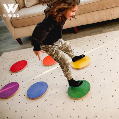 China Eco-Friendly Exercise Material Gain Kids Balancing Stepping Stones Safety Montessori Outdoor Wooden Stepping Stones For Kids Toys With Non-slip for sale