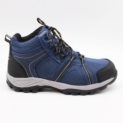 China Anti-slip Crawler Shoes Shoes Men Work Safety Shoe For Men for sale