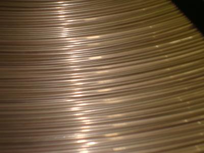 China 5.5% Break Elongation Smooth Coating Bead Wire Wrapping for Automobiles 1850Mpa 2.3mmHT for sale