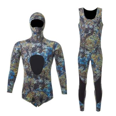 China 3mm neoprene diving suit camouflage antibacterial wetsuit 2pcs set spearfishing fullbody wetsuit thick clothes for sale