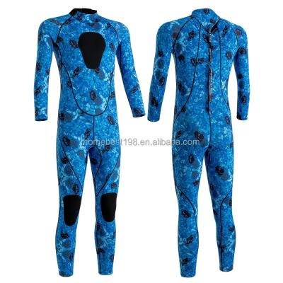 China 3MM Anti-UV Camouflage Wetsuit Freediving Swimming Neoprene Surfing Suit Plain Long Sleeve To Keep Warm Full Hood Back Zipper for sale