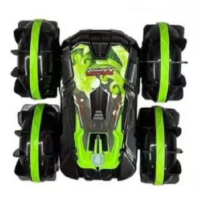 China 2.4GHZ Remote Control Amphibious and Stunt Stunt Car with Light for Kids 2022 New Style for sale